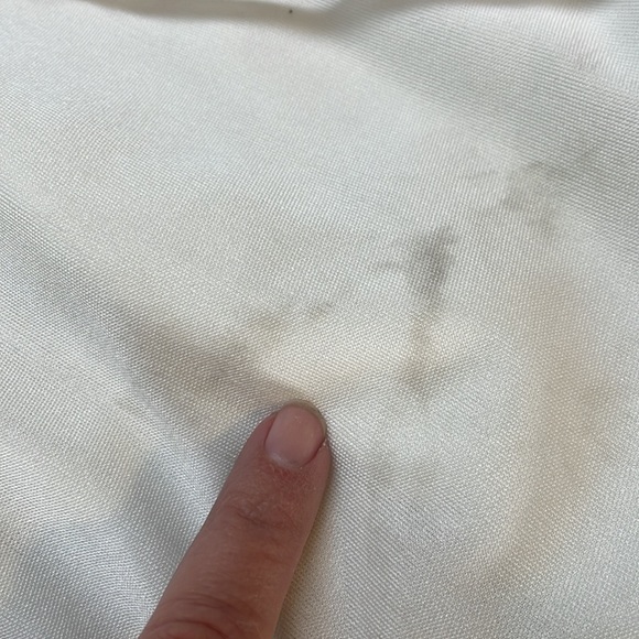 Off-white, formal dress bridal - Picture 14 of 14